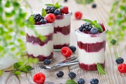 Yoghurt met fruit Yoghurt met fruit