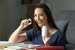 Vrouw met vitamines Vrouw met vitamines