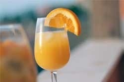 Sinaasappel-havergraspoeder smoothie Sinaasappel-havergraspoeder smoothie