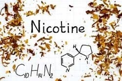 Scheikundige formule van nicotine Scheikundige formule van nicotine