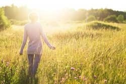 Vrouw in de zon