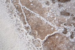 Zoutafzettingen uit de oceaan Zoutafzettingen uit de oceaan